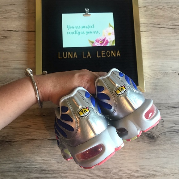 NEW Nike Air Max Plus “Ultraman” Running Shoes, CU4819-400, size 7.5 Women - Picture 10 of 11